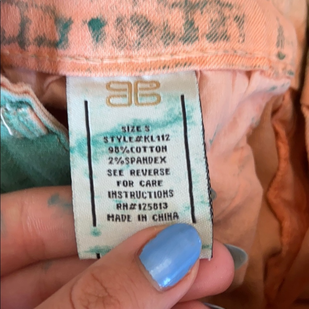 Green and orange summer shorts! - Picture 4 of 5